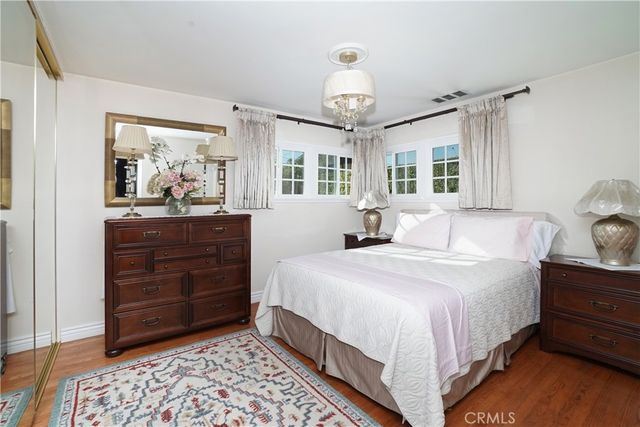 10011 Wiley Burke, Downey, CA 90240