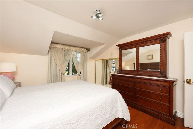 10011 Wiley Burke, Downey, CA 90240