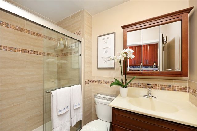 10011 Wiley Burke, Downey, CA 90240