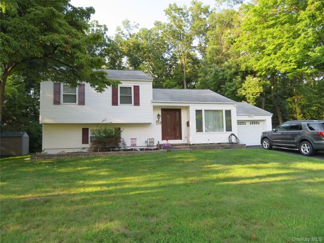 7 Windmill Lane, New City, NY 10956