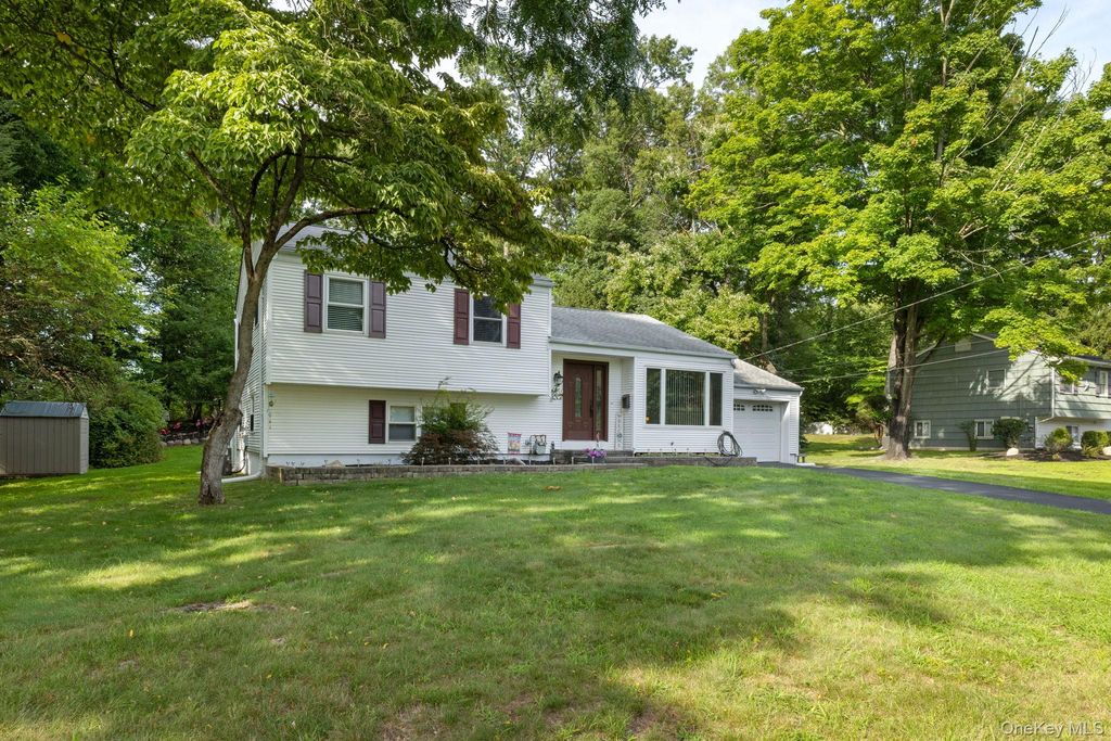 7 Windmill Lane, New City, NY 10956 — photo 3