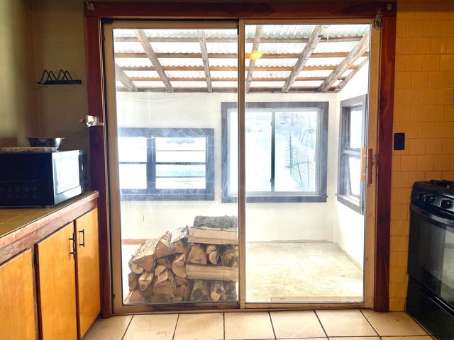 1422 Cabot Road, Woodbury, VT 05681