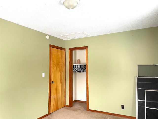 1422 Cabot Road, Woodbury, VT 05681