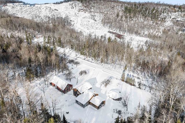 1422 Cabot Road, Woodbury, VT 05681