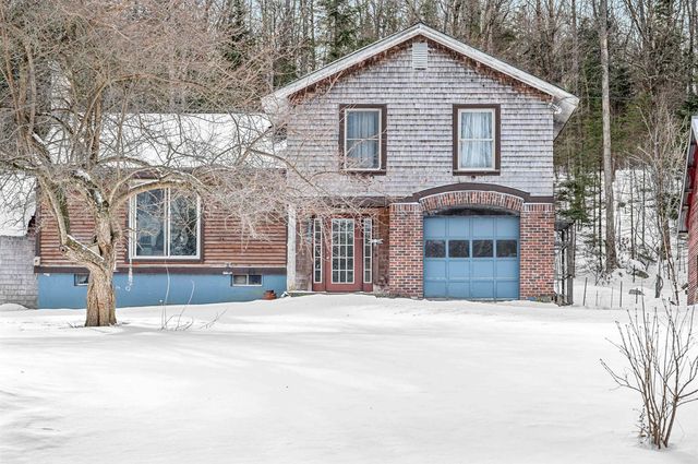 1422 Cabot Road, Woodbury, VT 05681