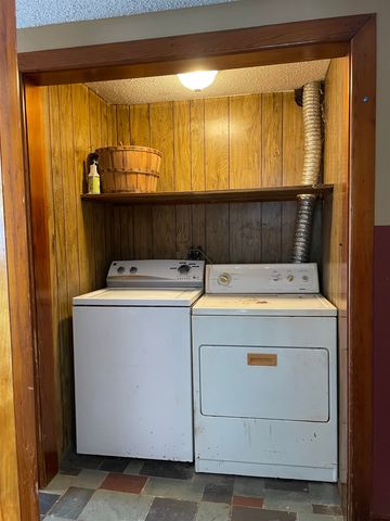 1422 Cabot Road, Woodbury, VT 05681