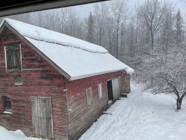 1422 Cabot Road, Woodbury, VT 05681