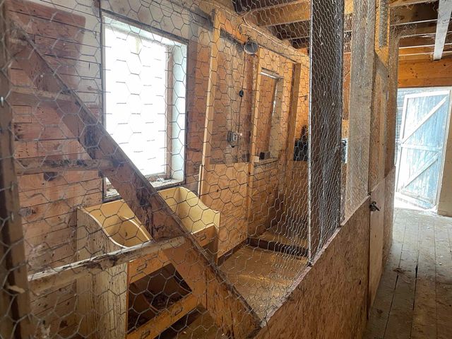 1422 Cabot Road, Woodbury, VT 05681