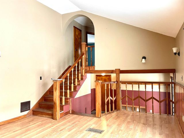 1422 Cabot Road, Woodbury, VT 05681