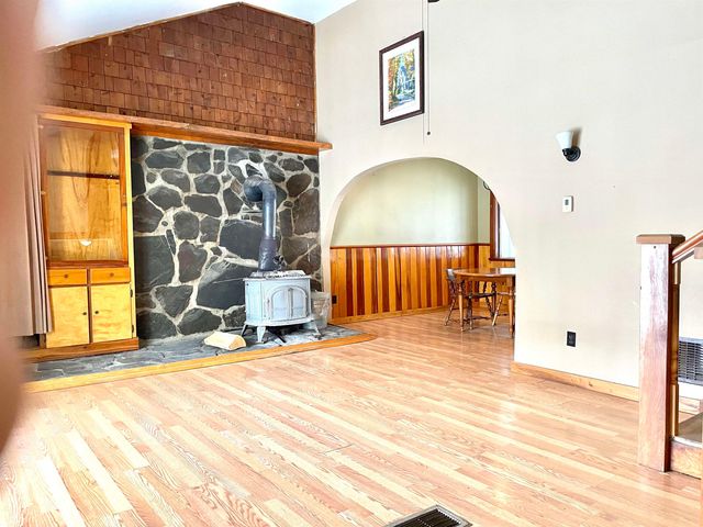 1422 Cabot Road, Woodbury, VT 05681