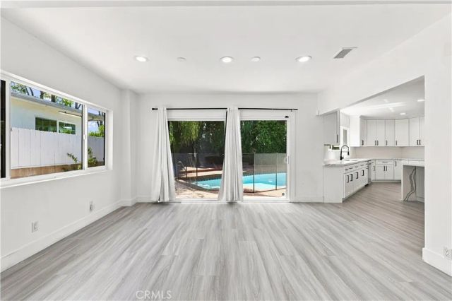 5527 Beckford Avenue, Tarzana, CA 91356