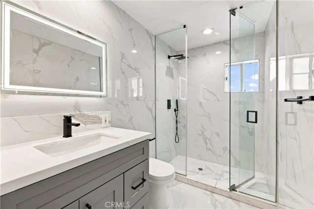 5527 Beckford Avenue, Tarzana, CA 91356