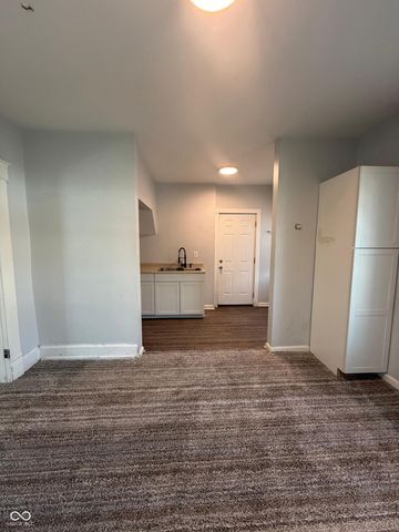 3030 E 10th Street, Indianapolis, IN 46201