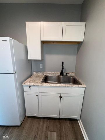 3030 E 10th Street, Indianapolis, IN 46201