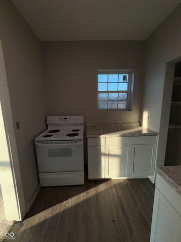 3030 E 10th Street, Indianapolis, IN 46201