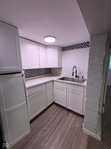 3030 E 10th Street, Indianapolis, IN 46201