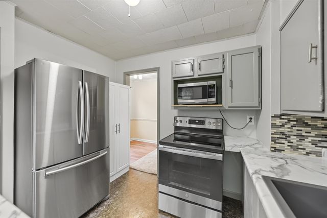 529 Franklin St., Salina, KS 67401