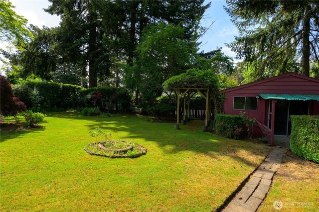 5304 108th Street SW, Lakewood, WA 98499