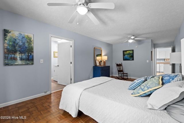 1 Golfview Court, Calabash, NC 28467