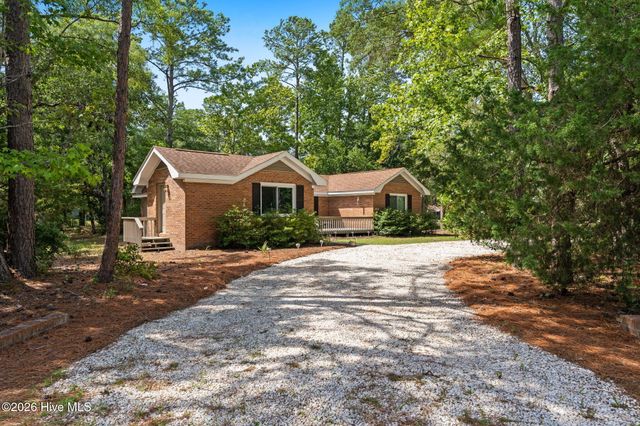 1 Golfview Court, Calabash, NC 28467