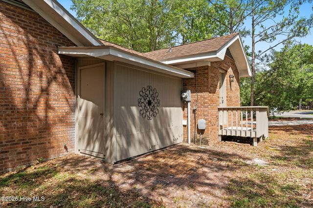 1 Golfview Court, Calabash, NC 28467