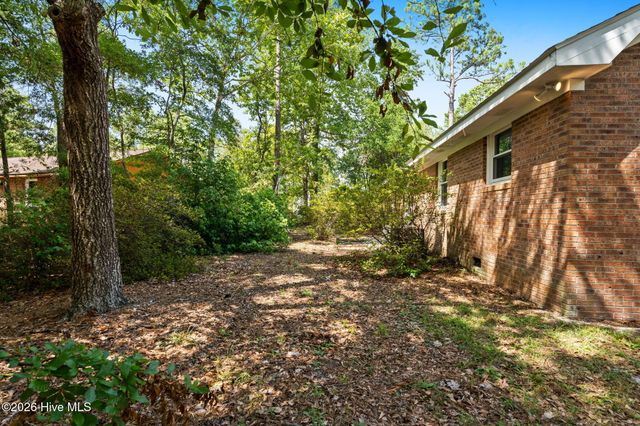 1 Golfview Court, Calabash, NC 28467