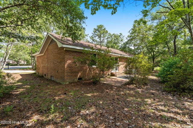 1 Golfview Court, Calabash, NC 28467