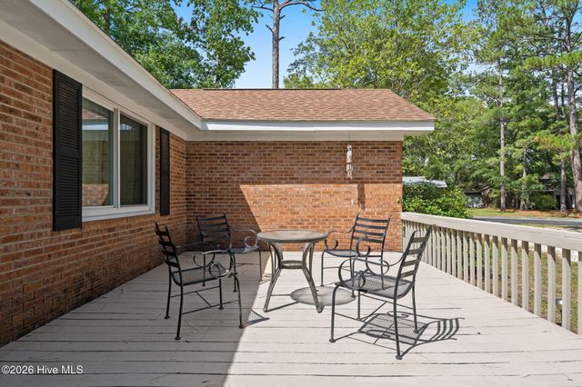1 Golfview Court, Calabash, NC 28467