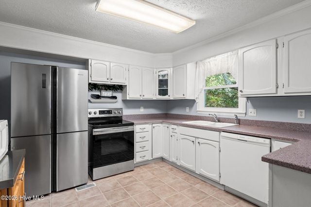 1 Golfview Court, Calabash, NC 28467