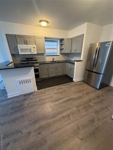 4048 Harper Avenue, Bronx, NY 10466