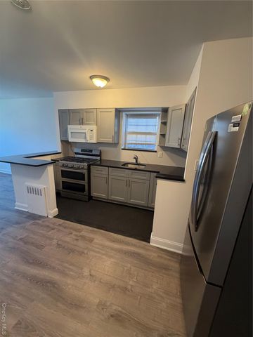 4048 Harper Avenue, Bronx, NY 10466