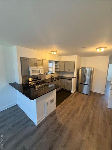 4048 Harper Avenue, Bronx, NY 10466