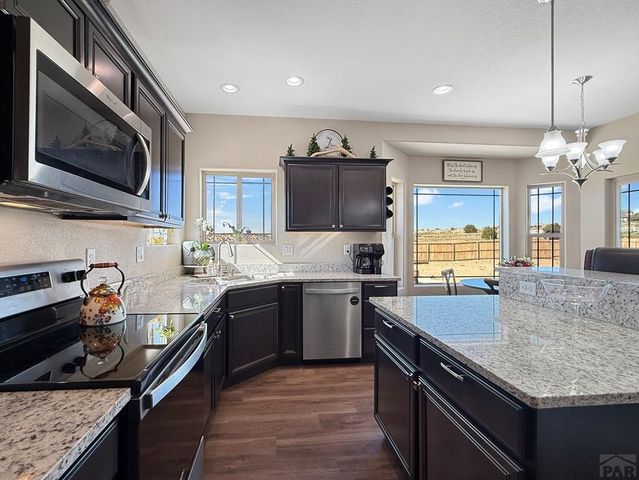 1607 W Hermosa Dr, Pueblo West, CO 81007