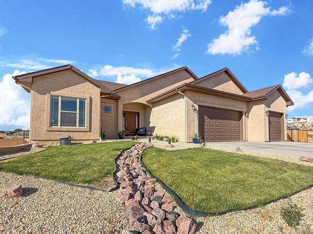 1607 W Hermosa Dr, Pueblo West, CO 81007