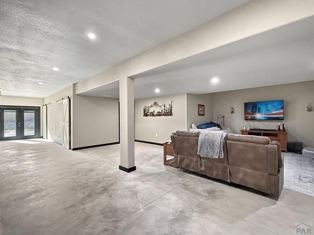 1607 W Hermosa Dr, Pueblo West, CO 81007