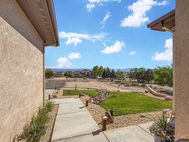 1607 W Hermosa Dr, Pueblo West, CO 81007