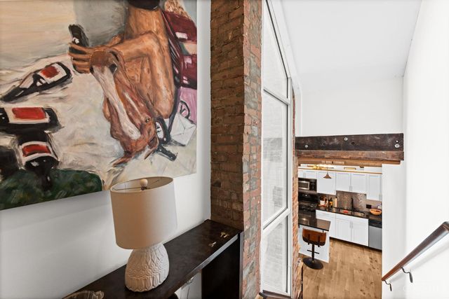 404 Reading Road, Cincinnati, OH 45202