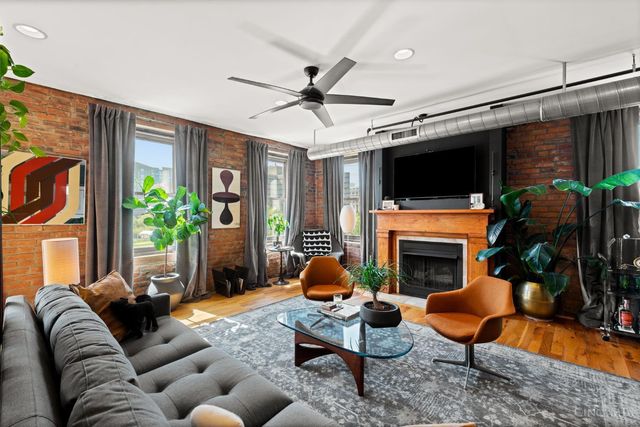 404 Reading Road, Cincinnati, OH 45202