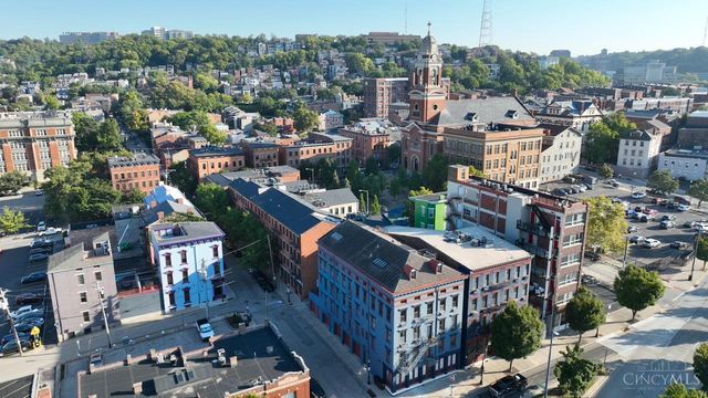 404 Reading Road, Cincinnati, OH 45202