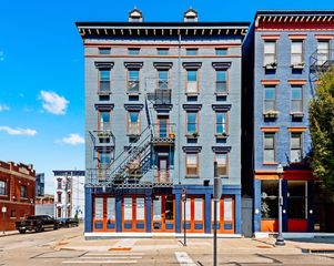 404 Reading Road, Cincinnati, OH 45202