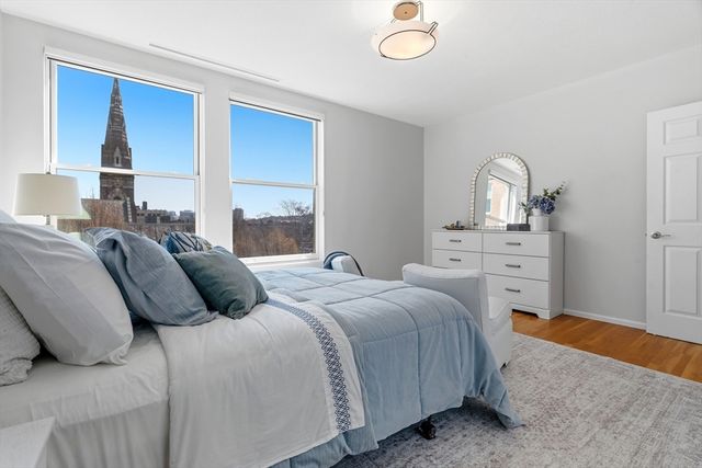 25 Marion St 46, Brookline, MA 02446