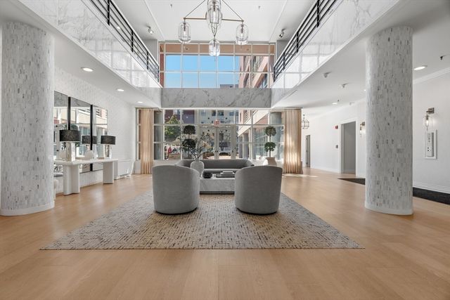 25 Marion St 46, Brookline, MA 02446