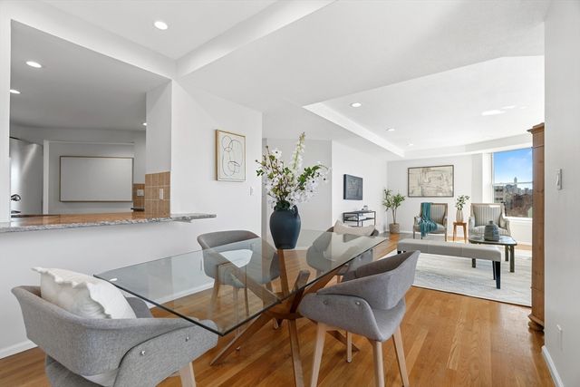 25 Marion St 46, Brookline, MA 02446