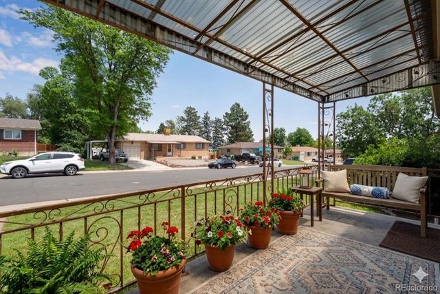 3196 W Tufts Avenue, Englewood, CO 80110