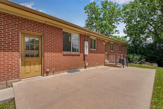 3196 W Tufts Avenue, Englewood, CO 80110