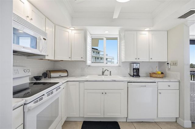 3500 S OCEAN SHORE BOULEVARD 202, Flagler Beach, FL 32136