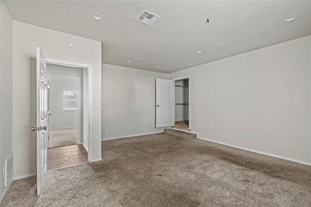 1401 E Woodson Street, El Reno, OK 73036