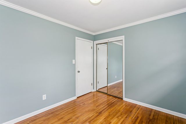 955 S Dowell Terr., Wichita, KS 67207