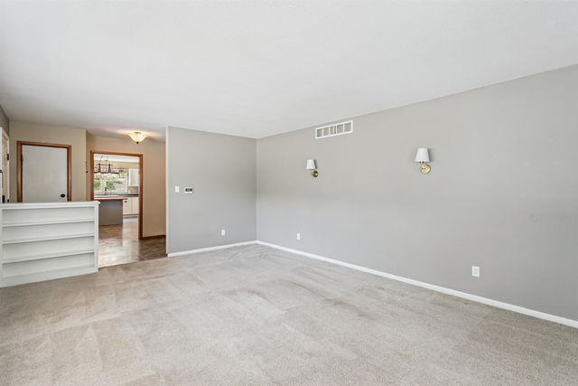 955 S Dowell Terr., Wichita, KS 67207