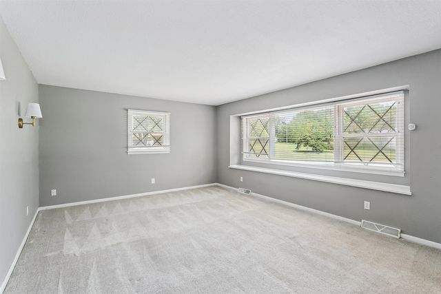 955 S Dowell Terr., Wichita, KS 67207